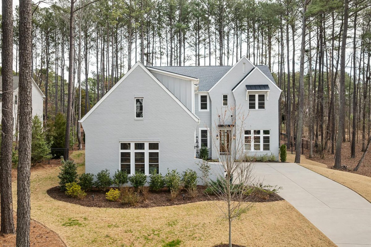 What Size Generator Do I Need for a Huntsville Home? cover image